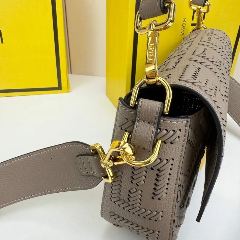 Fendi Gray Baguette Shoulder Bag 8865 - Image 6