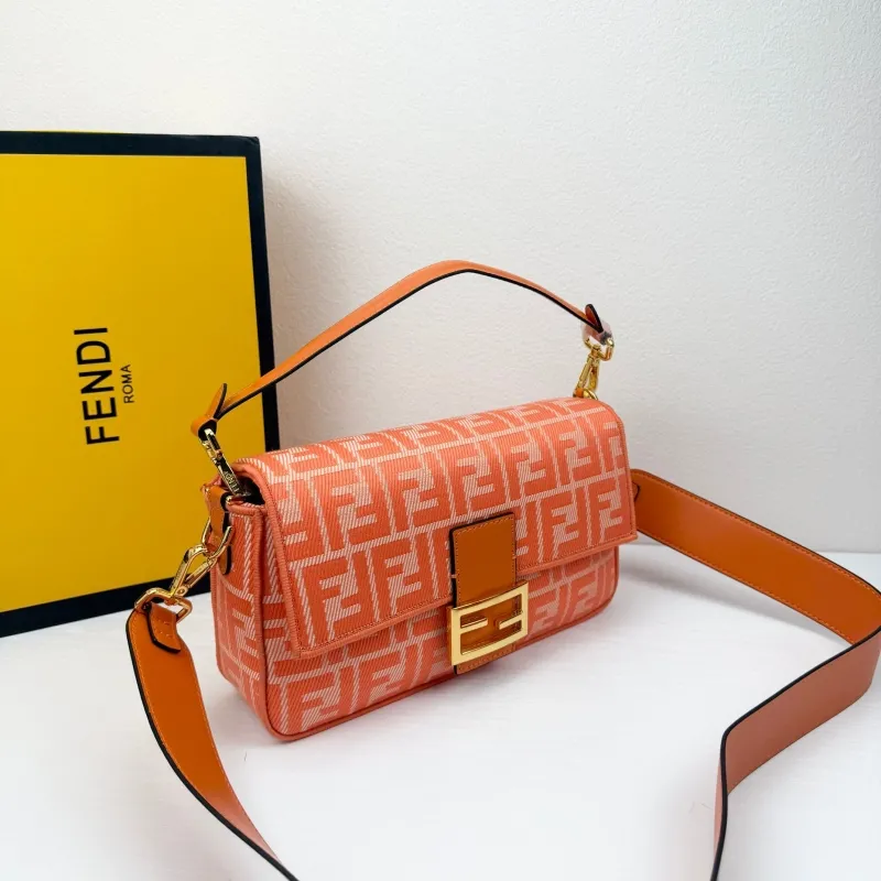 Alternative view of Fendi Baguette Bags-21