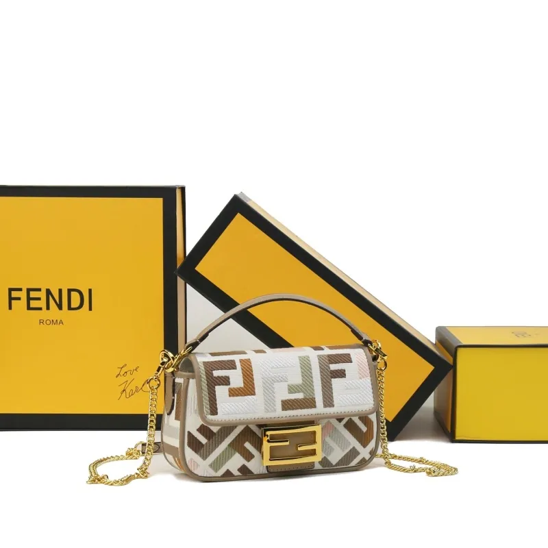 Alternative view of Fendi Baguette Bags-38