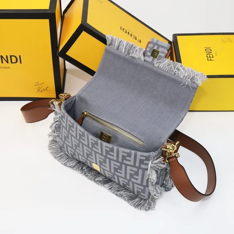 Fendi Gray Baguette Shoulder Bag - Image 9