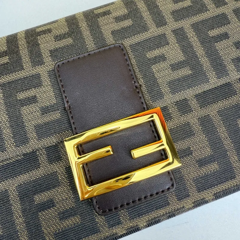 Fendi Baguette Shoulder Bag 680279 Brown - Image 6