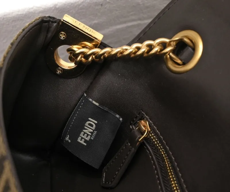 Fendi Baguette FF Monogram Shoulder Bag - Image 7
