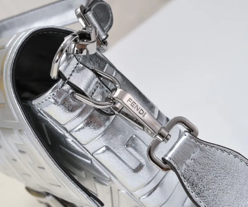 Fendi Silver Baguette Shoulder Bag - Image 3