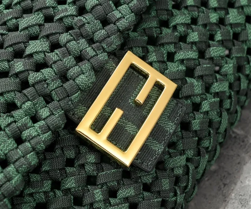 Fendi Dark Green Woven Baguette Bag - Image 5