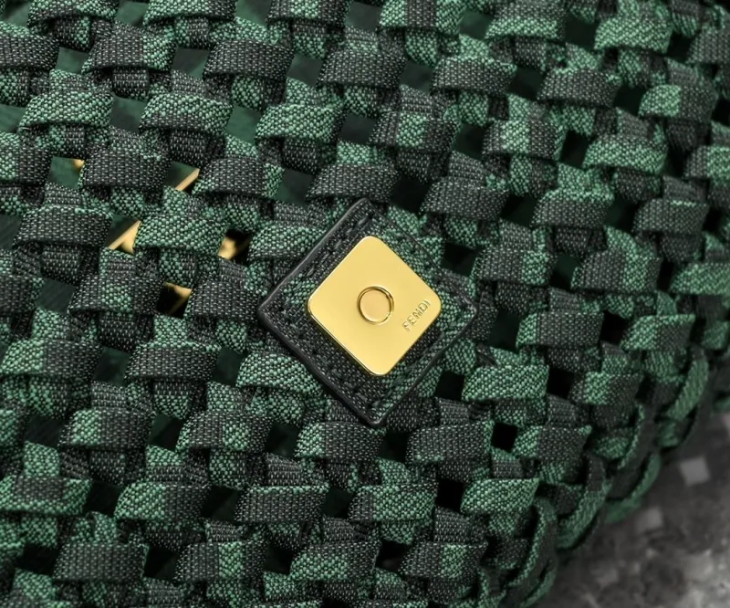 Fendi Dark Green Woven Baguette Bag - Image 6