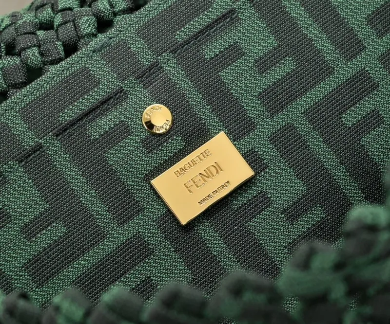 Fendi Dark Green Woven Baguette Bag - Image 8