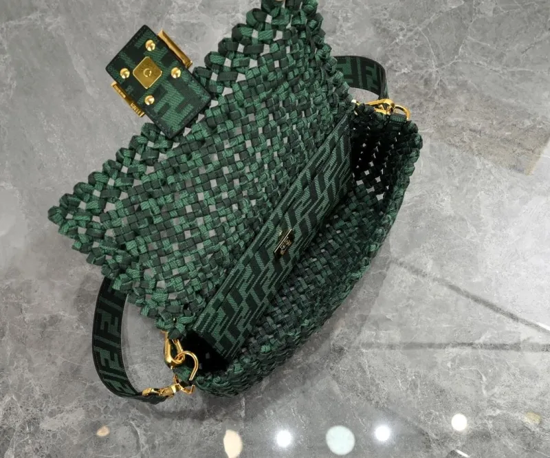 Fendi Dark Green Woven Baguette Bag - Image 9