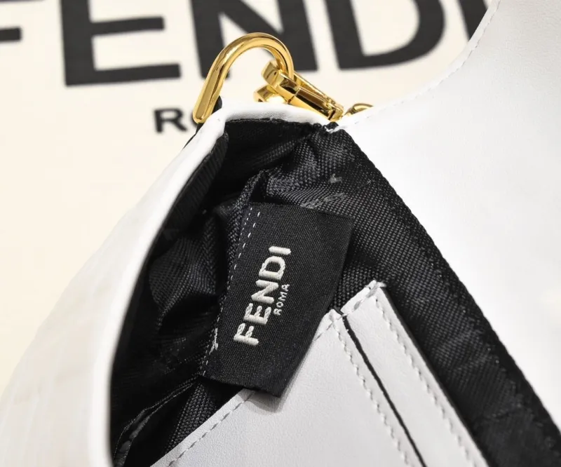 Fendi White Baguette Crossbody Bag - Image 8