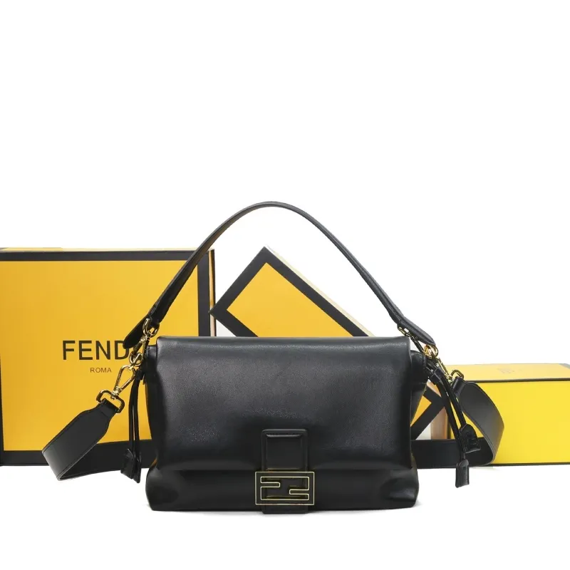 Fendi Black Leather Shoulder Bag
