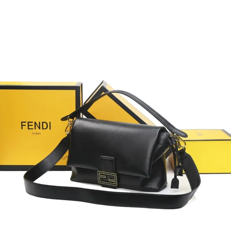Fendi Black Leather Shoulder Bag - Image 5
