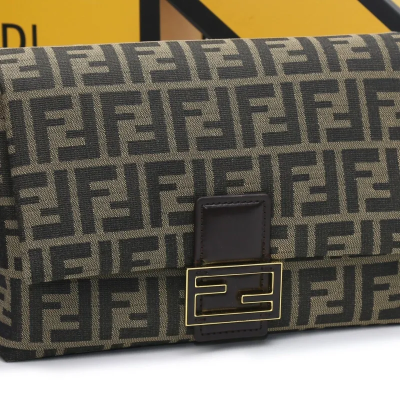 Fendi Baguette Shoulder Bag 82 - Image 6