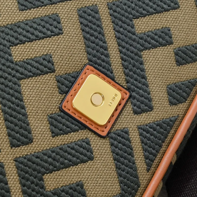 Fendi Baguette FF Monogram Shoulder Bag - Image 5