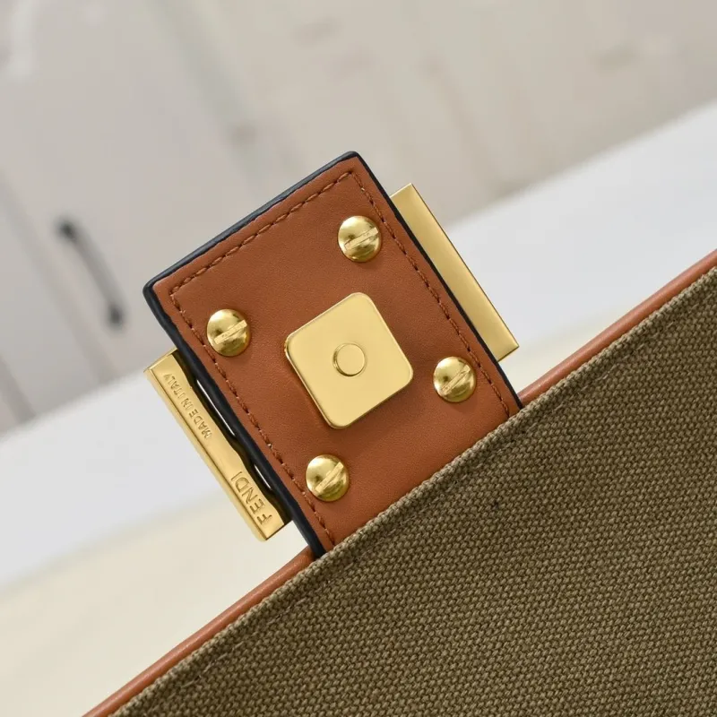 Fendi Baguette FF Monogram Shoulder Bag - Image 6