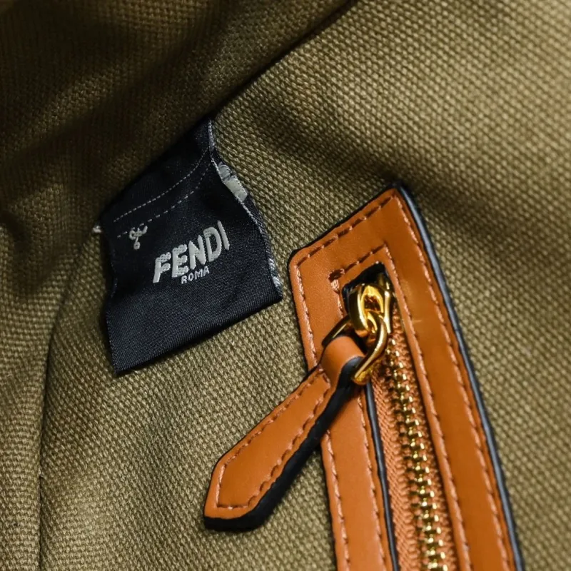 Fendi Baguette FF Monogram Shoulder Bag - Image 7