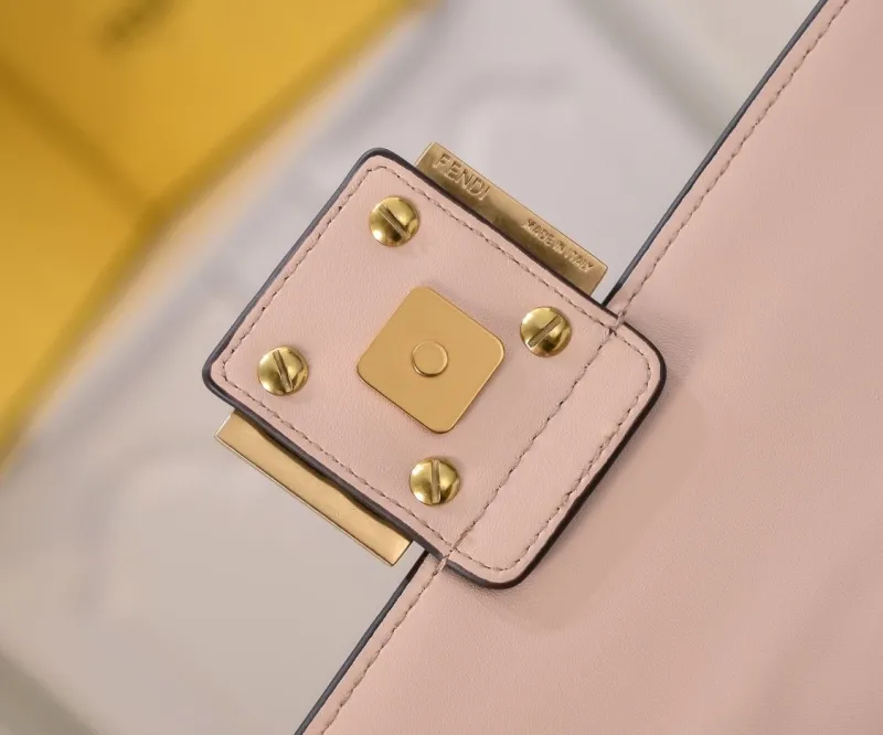 Fendi Light Pink Baguette Chain Shoulder Bag - Image 6