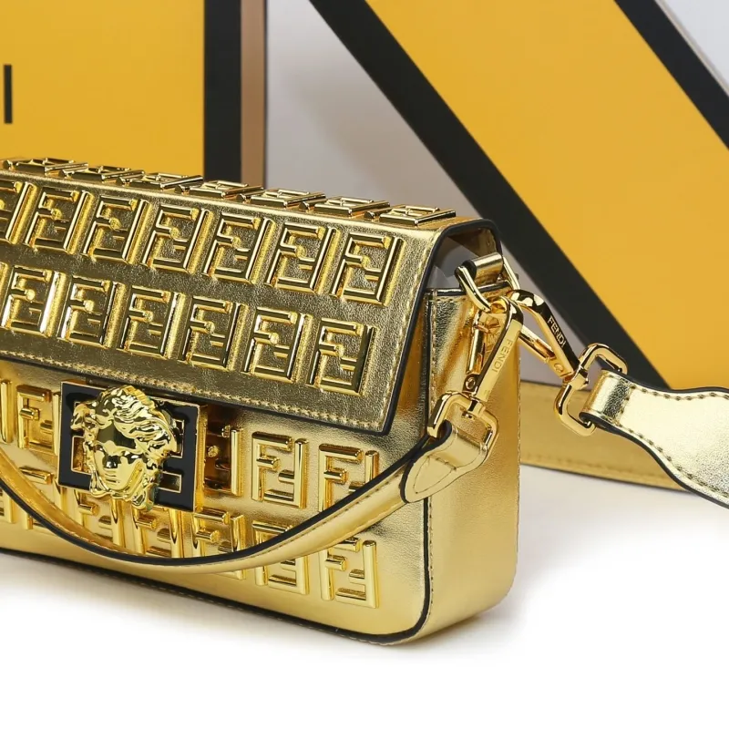 Fendi Gold Baguette Shoulder Bag 106 - Image 7