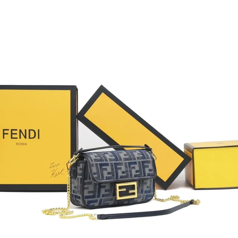 Alternative view of Fendi Baguette Bags-107