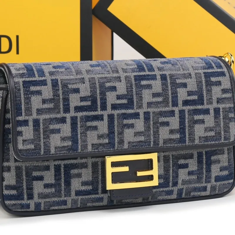 Fendi FF Pattern Baguette Shoulder Bag - Image 6