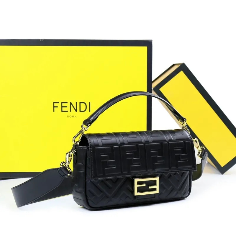 Alternative view of Fendi Baguette Bags-109