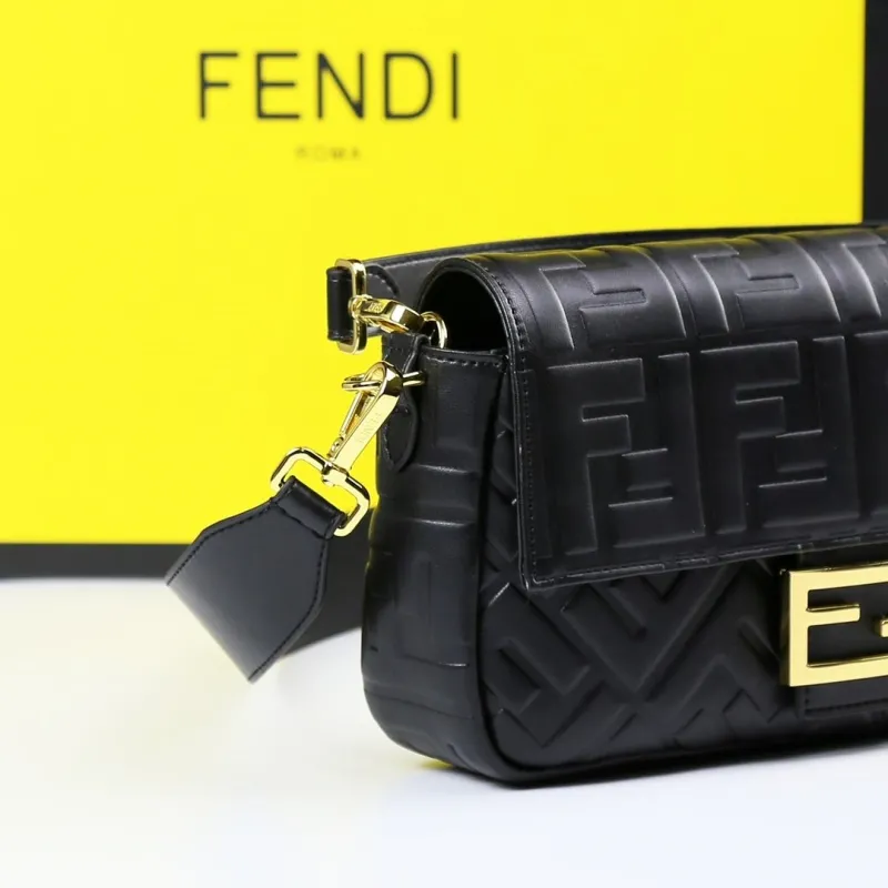 Fendi Baguette Bags-109 - Image 7