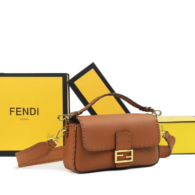 Alternative view of Fendi Baguette Bags-114