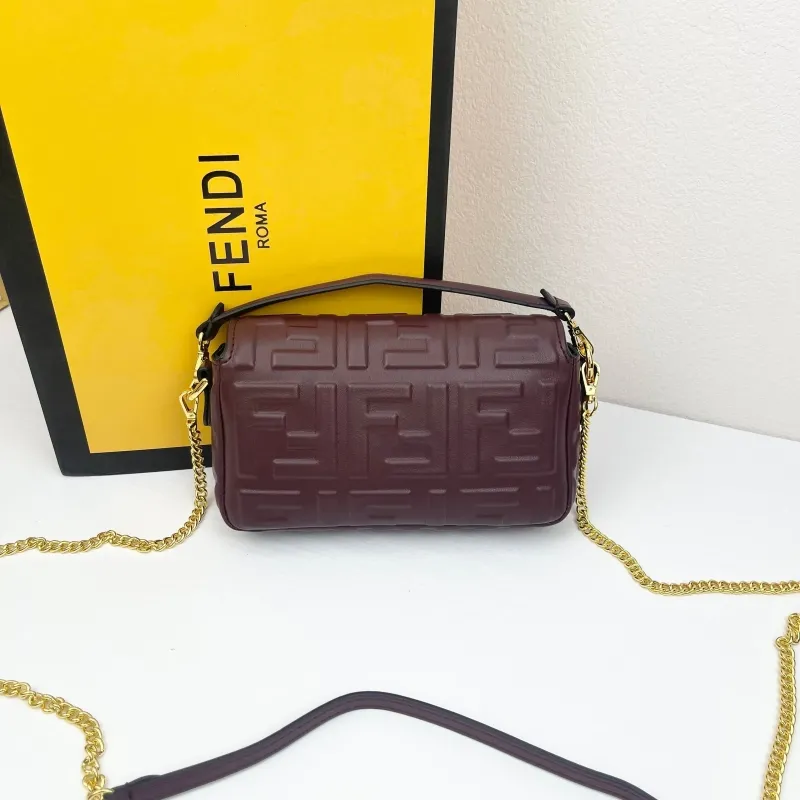 Fendi Burgundy Baguette Chain Shoulder Bag 8846 - Image 3