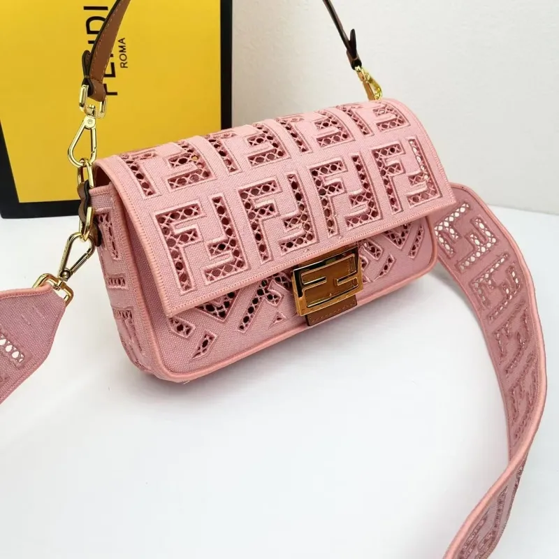 Alternative view of Fendi Baguette Bags-126