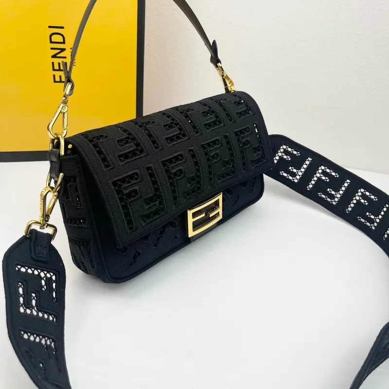 Alternative view of Fendi Baguette Bags-127