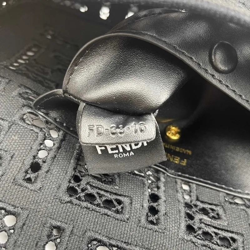 Fendi Black Baguette Crossbody Bag 8822 - Image 9