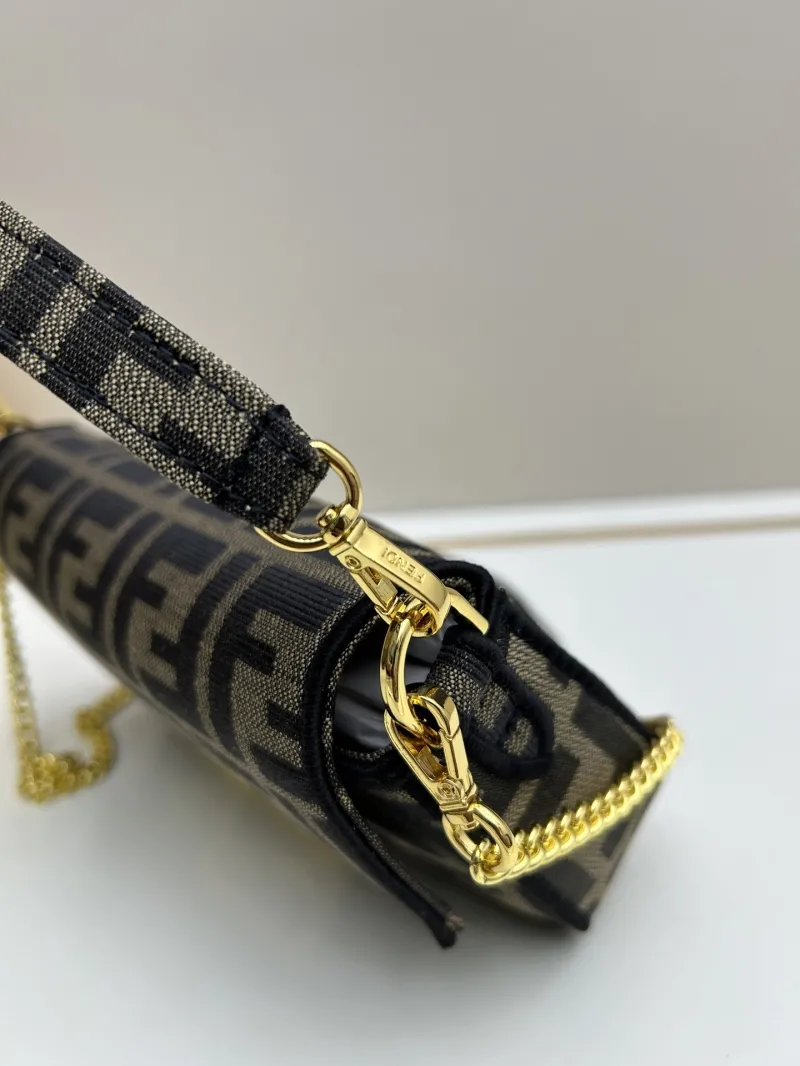 Fendi FF Monogram Baguette Crossbody Bag 19x10x4cm - Image 6