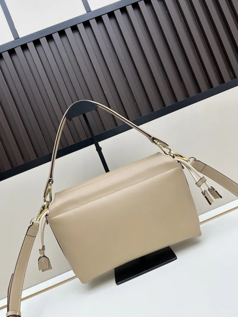 Alternative view of Fendi Baguette Bags-134