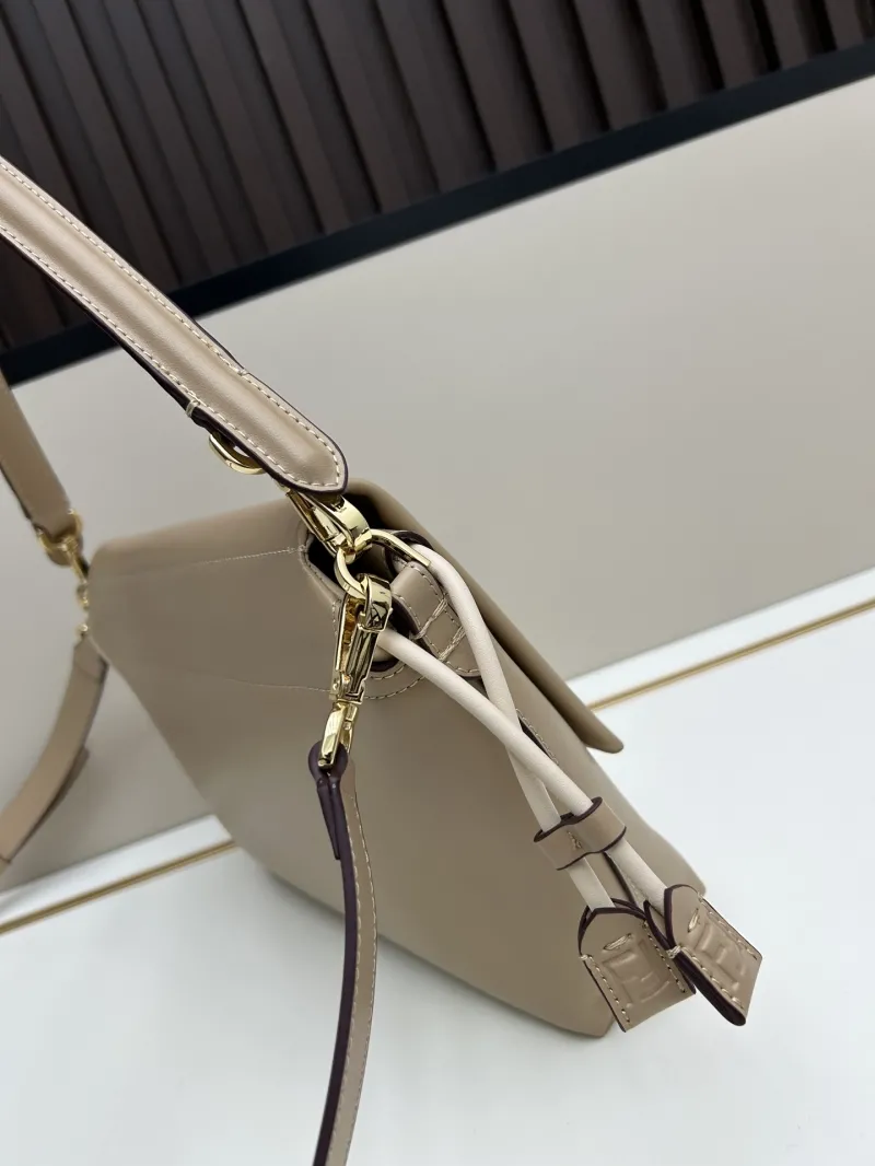 Fendi Beige Leather Shoulder Bag 08899 - Image 3