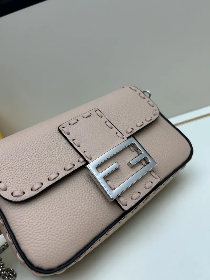 Fendi Pink Baguette Crossbody Bag - Image 5