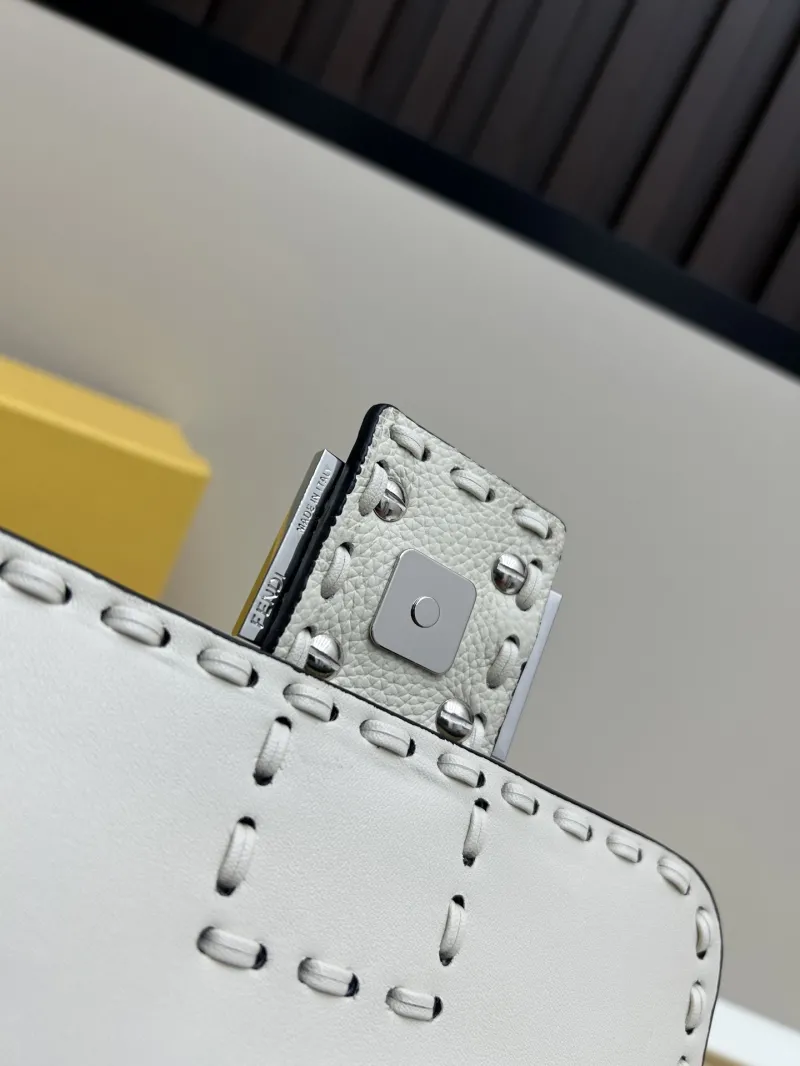 Fendi Off-White Baguette Crossbody Bag - Image 9