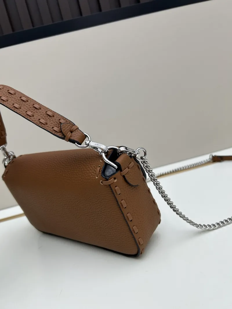 Alternative view of Fendi Baguette Bags-143