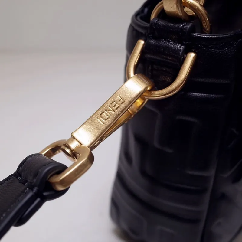 Fendi Black Baguette Shoulder Bag - Image 6