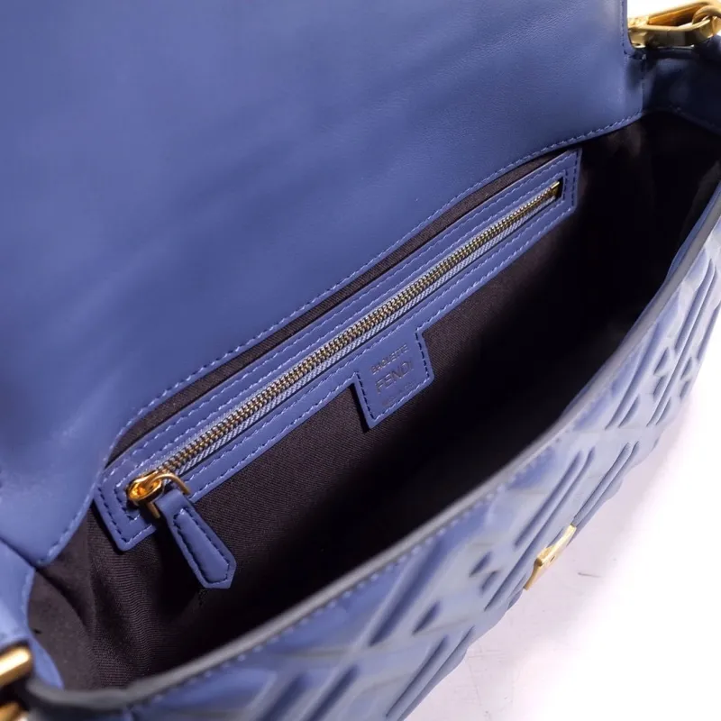 Fendi Blue Baguette Shoulder Bag - Image 8