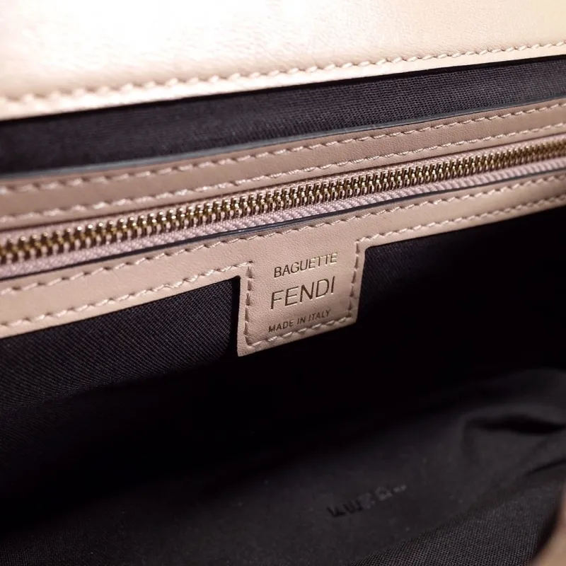 Fendi Light Pink Baguette Shoulder Bag - Image 8