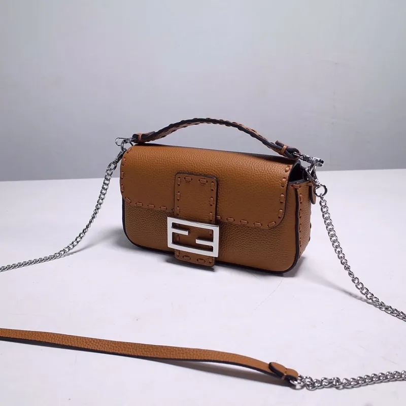 Fendi Brown Baguette Crossbody Bag - Image 3