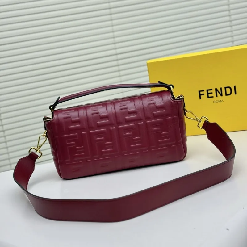 Fendi Burgundy Baguette Shoulder Bag - Image 3