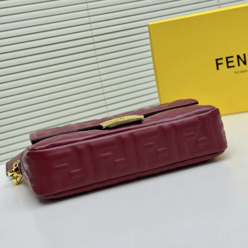 Fendi Burgundy Baguette Shoulder Bag - Image 4