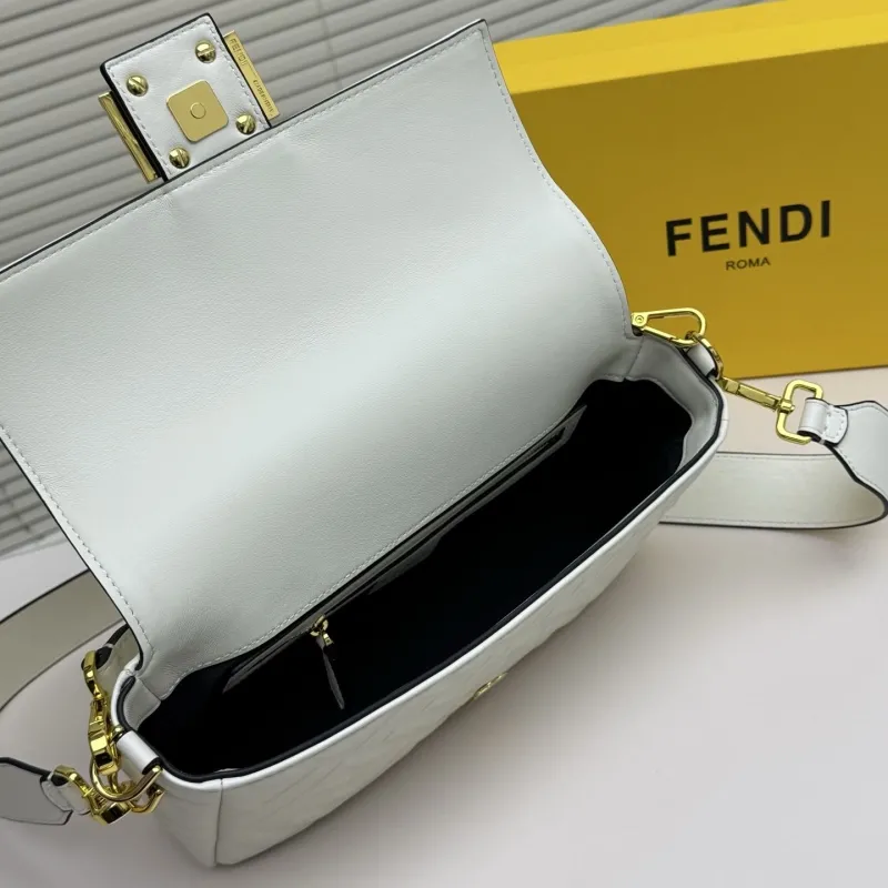 Fendi White Baguette Crossbody Bag - Image 8