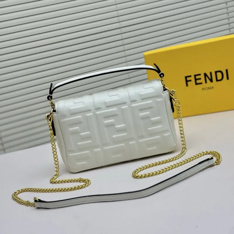 Fendi White Baguette Chain Crossbody Bag - Image 3