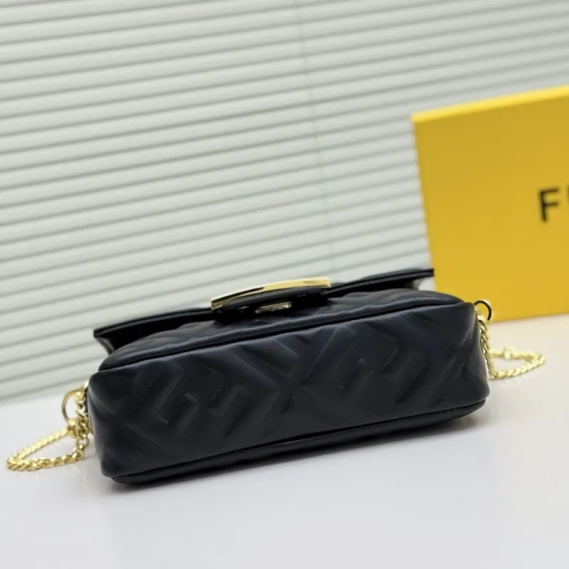 Fendi Black Baguette Chain Crossbody Bag - Image 4