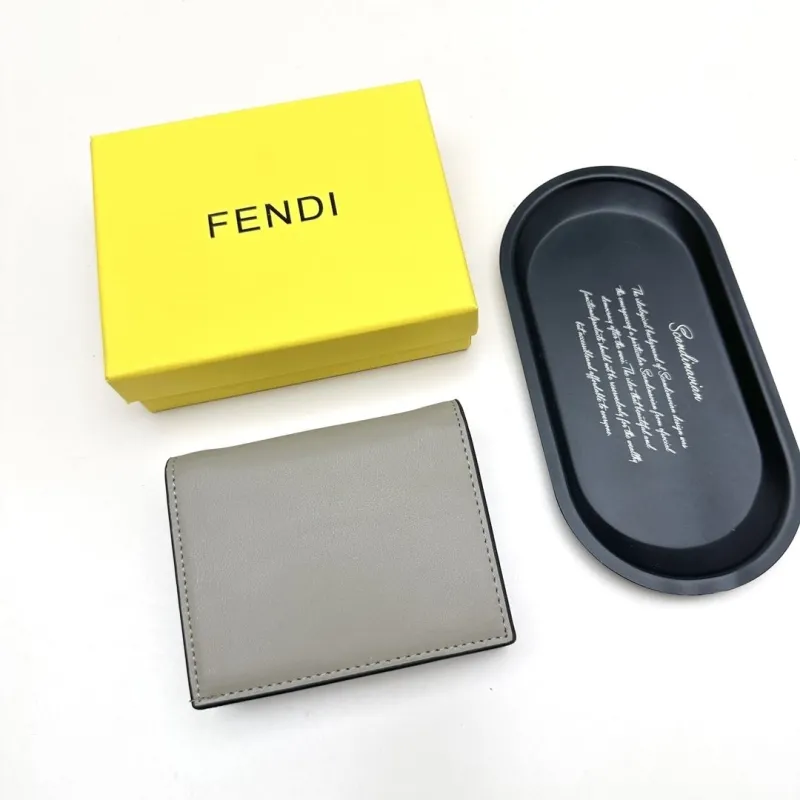 Fendi Gray Leather Bifold Wallet - Image 3