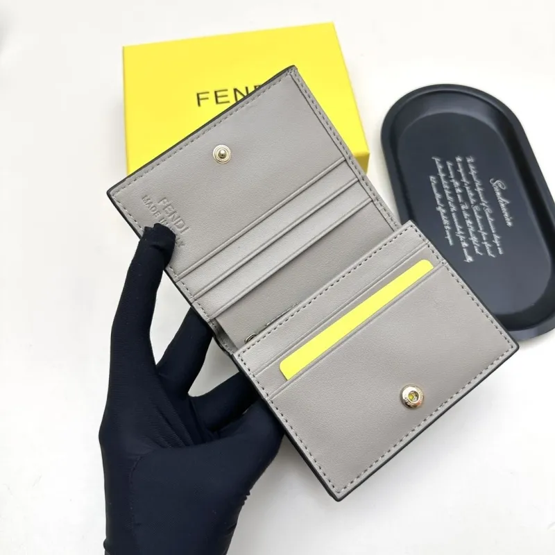 Fendi Gray Leather Bifold Wallet - Image 7