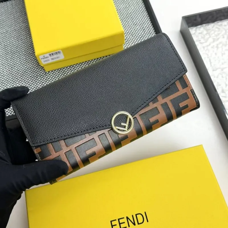 Alternative view of Fendi Baguette Bags-227