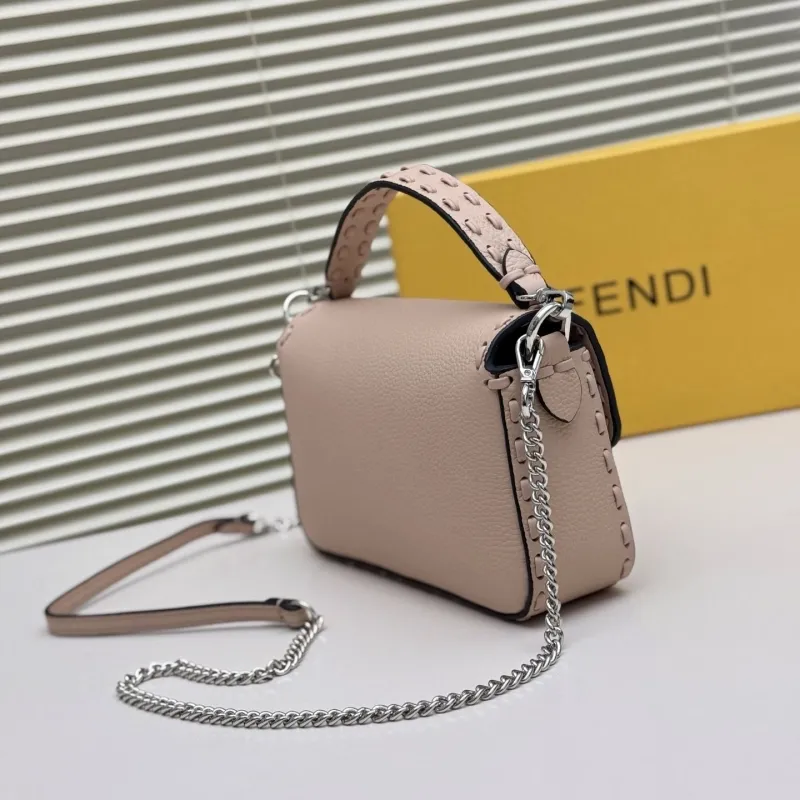 Alternative view of Fendi Baguette Bags-238