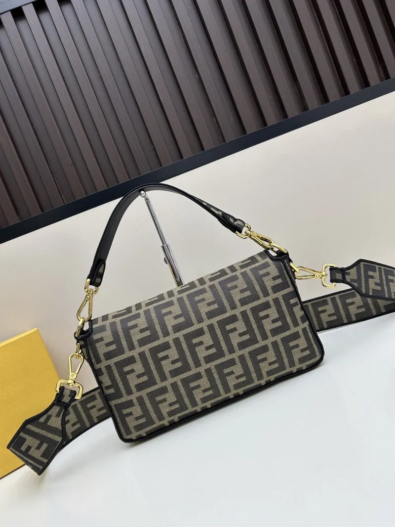 Alternative view of Fendi Baguette Bags-263