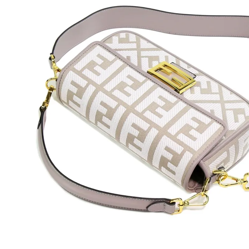 Fendi Gray Baguette Shoulder Bag - Image 7